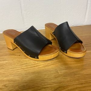 Mia Black Clogs size 8